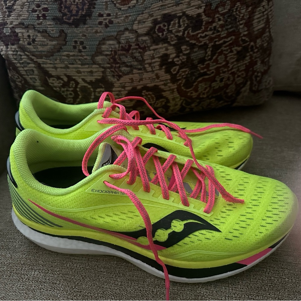 Saucony Endorphin Speed